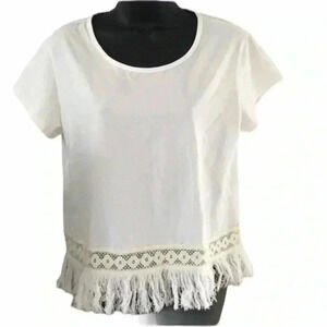 SHEIN White Fringe Bottom Tee Size L—C1